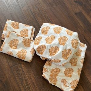 Xhilaration Queen Size Sheets